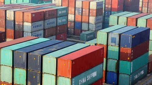 国际舆论积极评价中国前7个月外贸进出口数据