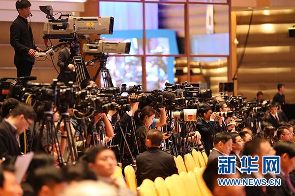 媒体聚焦博鳌亚洲论坛2016年年会开幕式