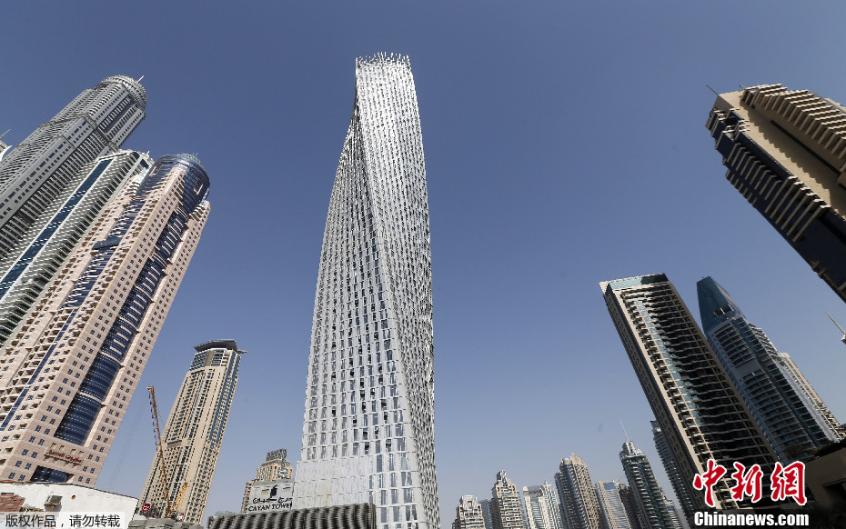 迪拜落成世界最高“扭曲塔” 总高310米