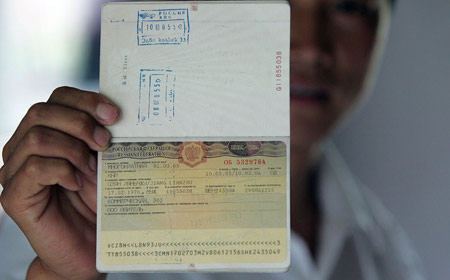 持旅游签证也能出国务工？