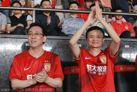 中国资本缘何“爱上足球”？
