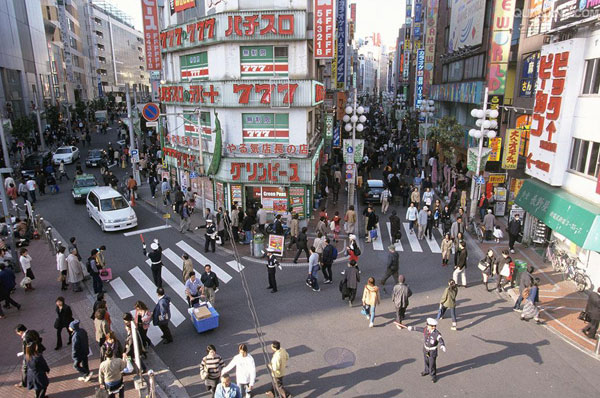 日本旅游业火了：靠日元贬值提振只是小便宜？