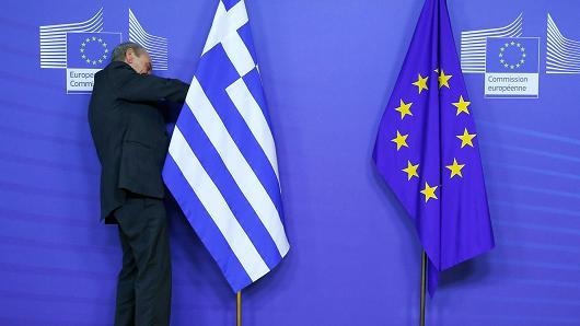 欧央行对希腊债务“下狠手”有意针对希腊政府？