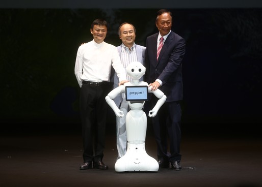 阿里战略投资机器人产业  “Pepper情感机器人”启动量产