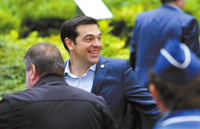 希腊总理的二重考验：即将面对国内的反对“声讨”