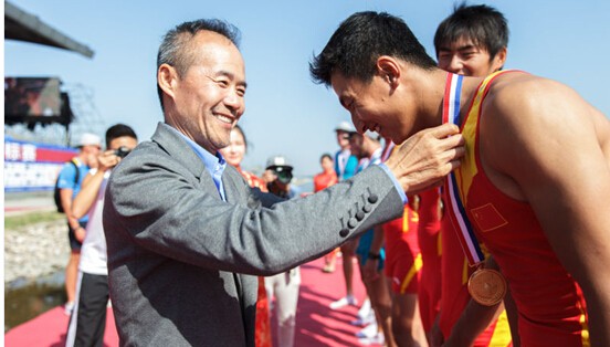 8848钛金手机赞助亚洲赛艇锦标赛 中国队夺冠