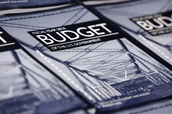 美国2015财年预算赤字降至2007年以来最低水平