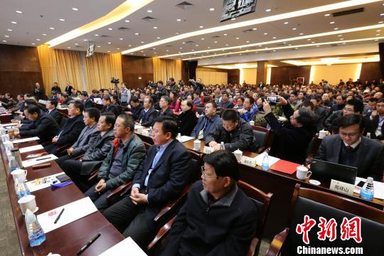 中国驴业协会在山东成立 毛驴“抱团”整合发展