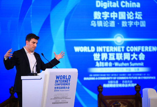 Brian Chesky：“分享经济”的基础是信任