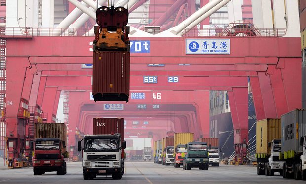 中国进出口贸易下滑 矿业股遭重挫