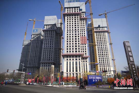 武汉一季度城镇居民收入首过万元 增速跑赢GDP