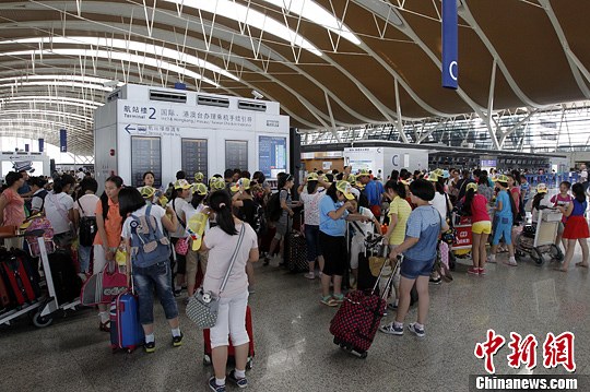 民航局：停止受理浦东福州厦门等机场加班申请