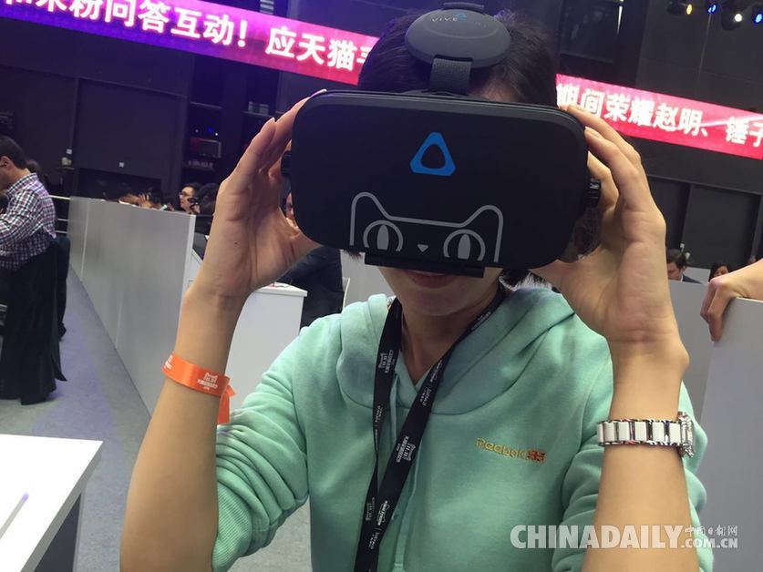 VR海外购已成现实：记者亲历全球首个VR购物商场