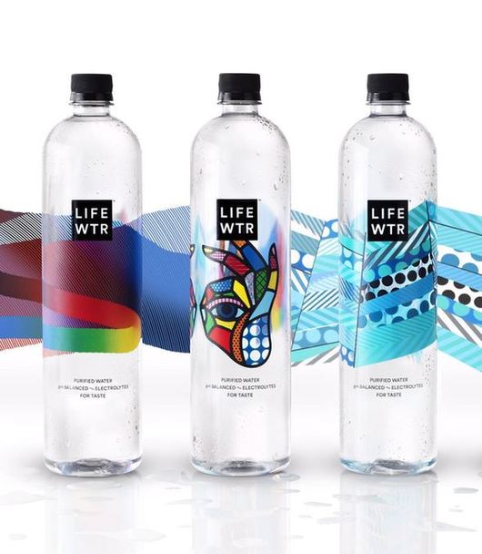 百事公司推出新款高端瓶装水LIFEWTR™，诱人设计出自新锐艺术家