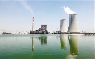 中巴经济走廊首个大型能源项目投产发电