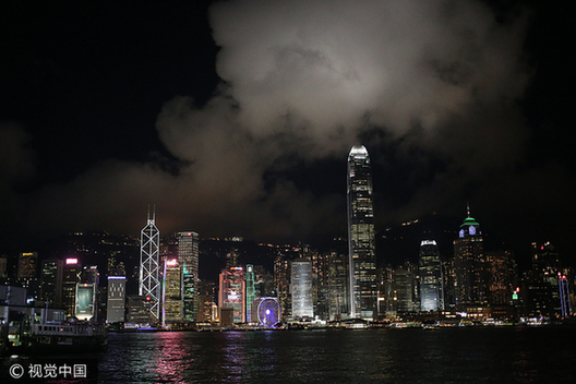 “祖国的支持令香港经济前景光明”：回归20年，香港经济界“大咖”有话说