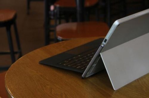 伟彦推出低价高性能二合一笔记本WeBook Pro