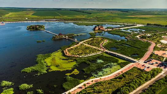 古道驿站换新貌,黑土地上现“西湖”