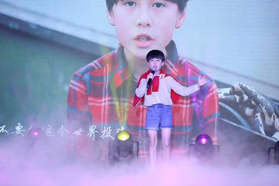 三大少儿经纪公司齐聚 郑州10后小萝莉成功入选韩国女团USSO GIRLS