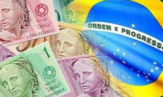 风暴来袭？巴西货币汇率跌至11年低点