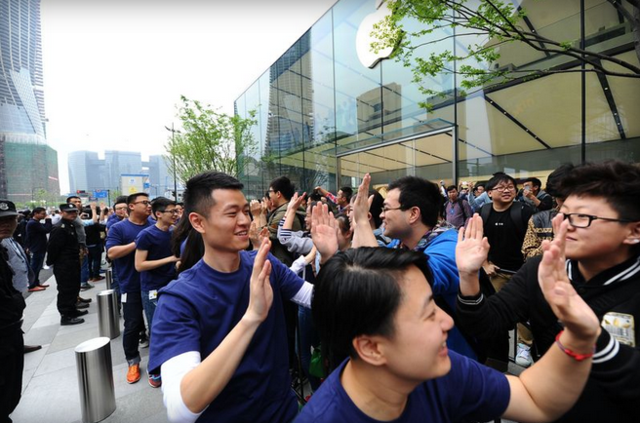 苹果大中华区iPhone销量首超美国