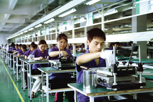 中国4月汇丰制造业PMI终值48.1