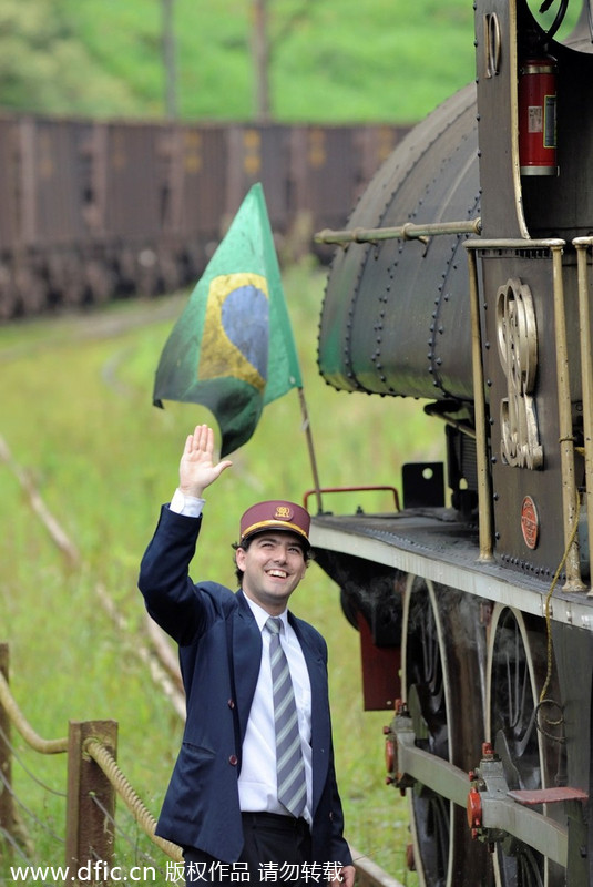 巴西总统：希望中国帮巴西修铁路