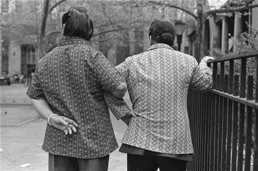 黑白图片记录80年代纽约唐人街