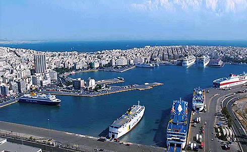 希腊官员：比雷埃夫斯港将继续私有化
