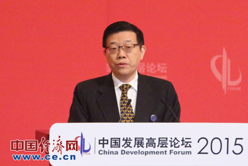 李伟：世界经济发展需要中国