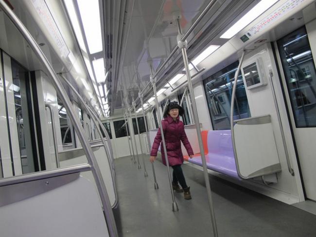 上海地铁已开启“春节模式”客流锐减